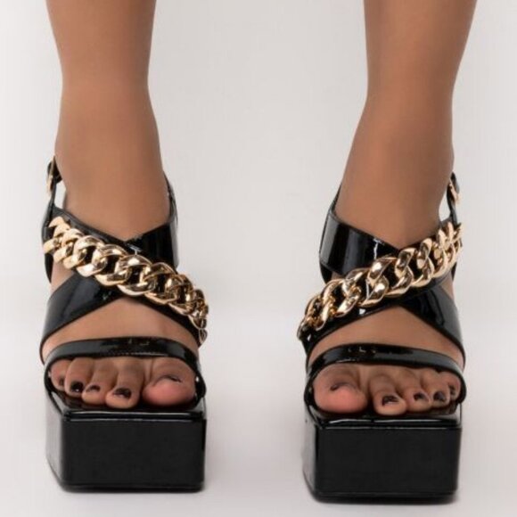 AZALEA WANG KRISS KROSS  MY OWN LANE CHUNKY SANDAL IN BLACK ( BRAND NEW !!!! ) - Picture 3 of 8